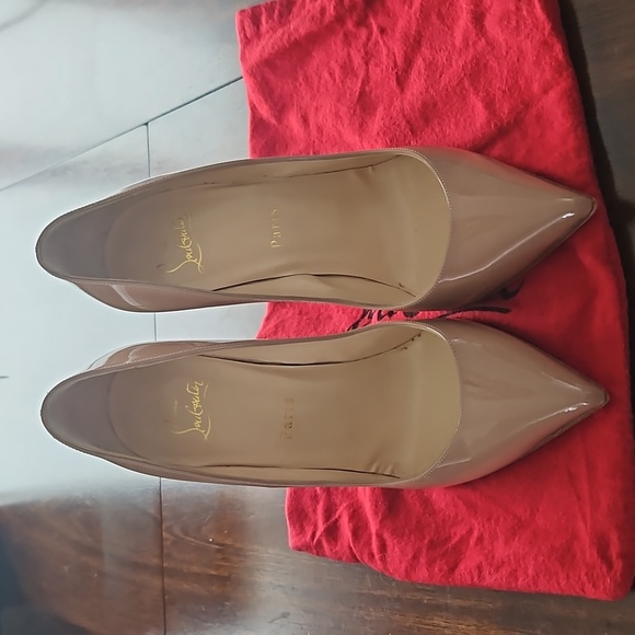 Christian Louboutin Pigalle Follies Pointed Toe Pump (Sole Protected) - MINT CON - Picture 5 of 11